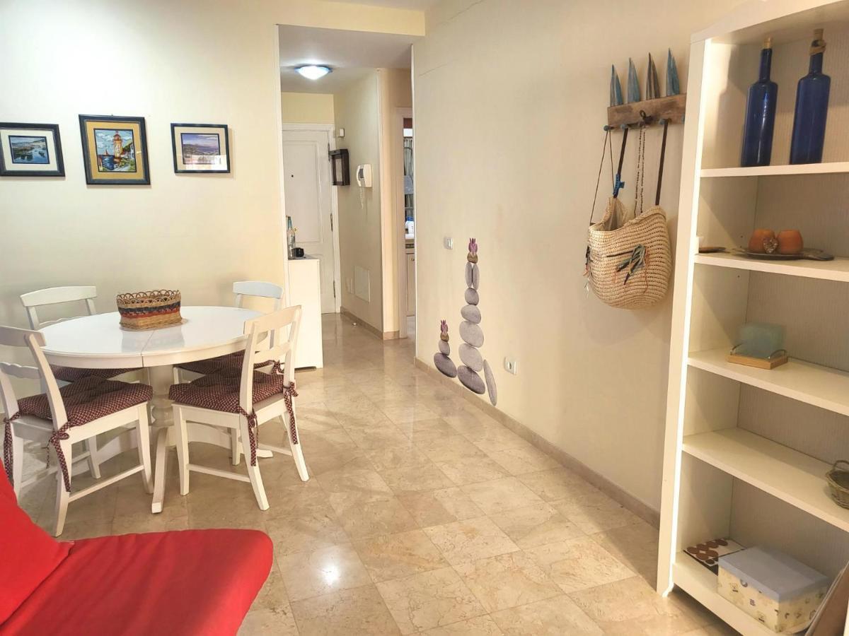 Oasis Palm Mar By Helloapartments Dış mekan fotoğraf