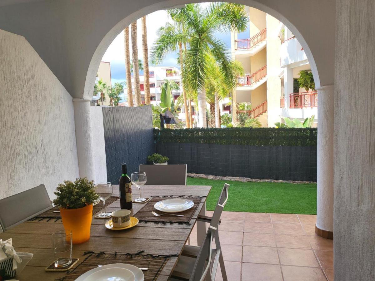 Oasis Palm Mar By Helloapartments Dış mekan fotoğraf