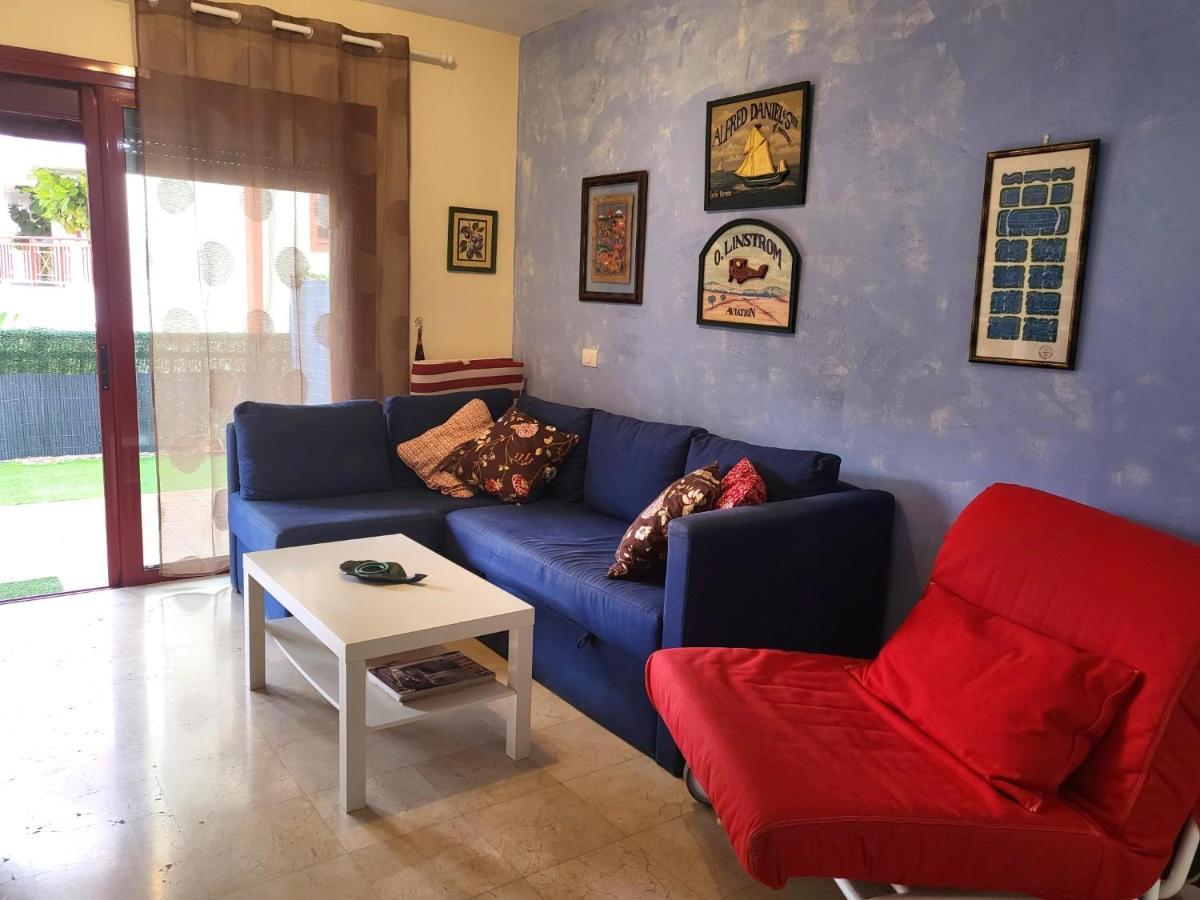 Oasis Palm Mar By Helloapartments Dış mekan fotoğraf