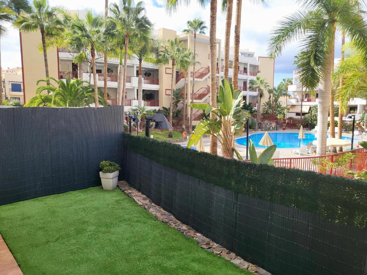 Oasis Palm Mar By Helloapartments Dış mekan fotoğraf