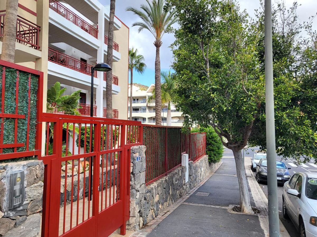 Oasis Palm Mar By Helloapartments Dış mekan fotoğraf