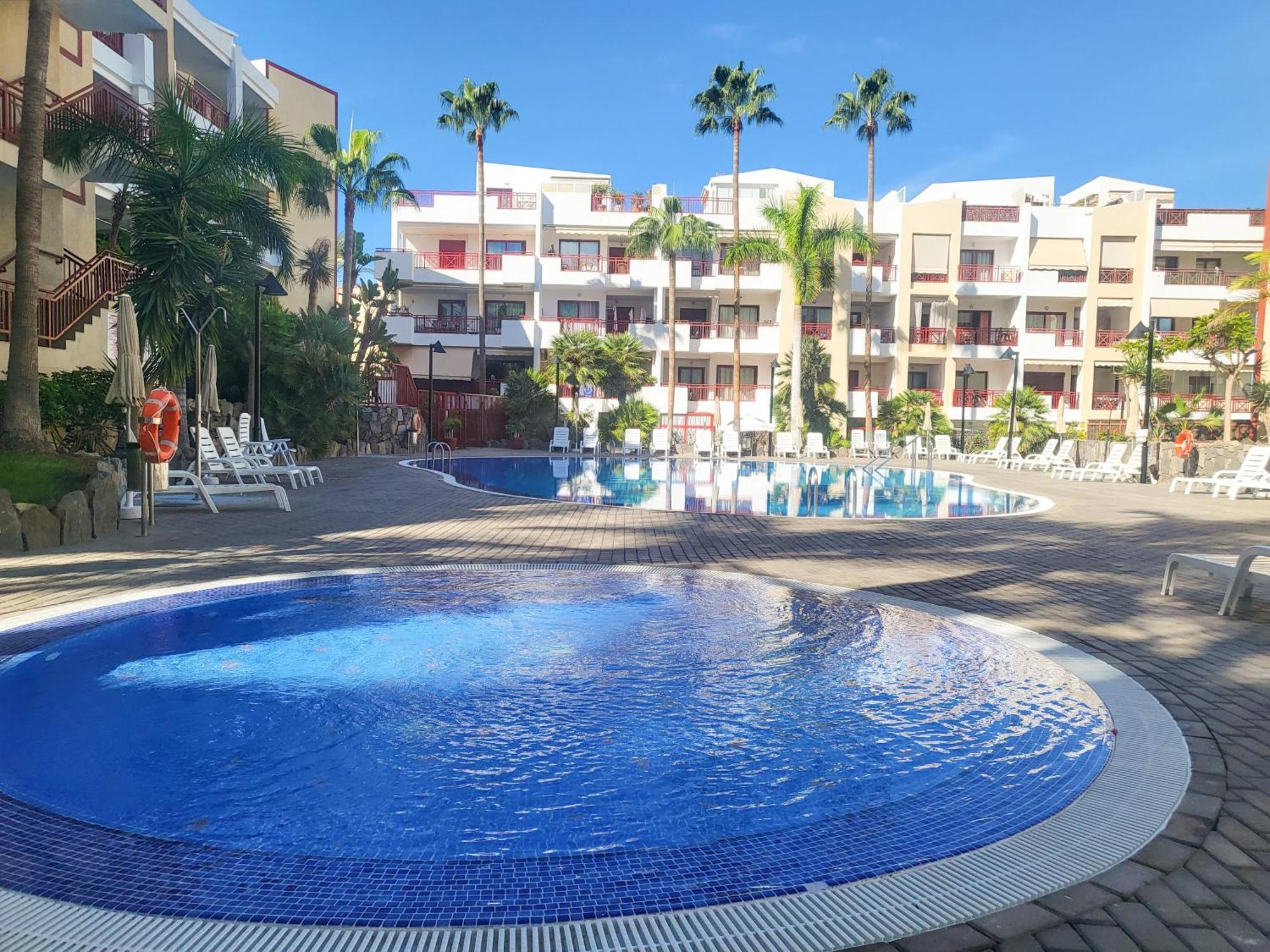 Oasis Palm Mar By Helloapartments Dış mekan fotoğraf